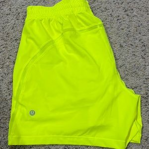 Lululemon pacer breaker shorts medium